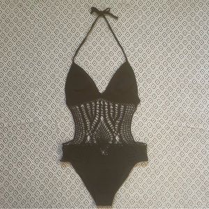 HOT MIAMI STYLES - one piece black crochet bathing suit